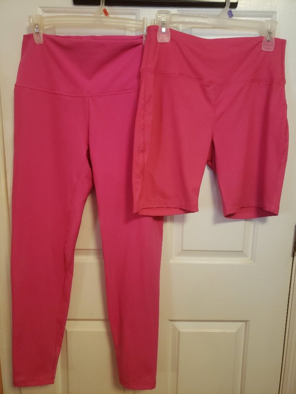 Zenana biker shorts/Yelete Leggings.